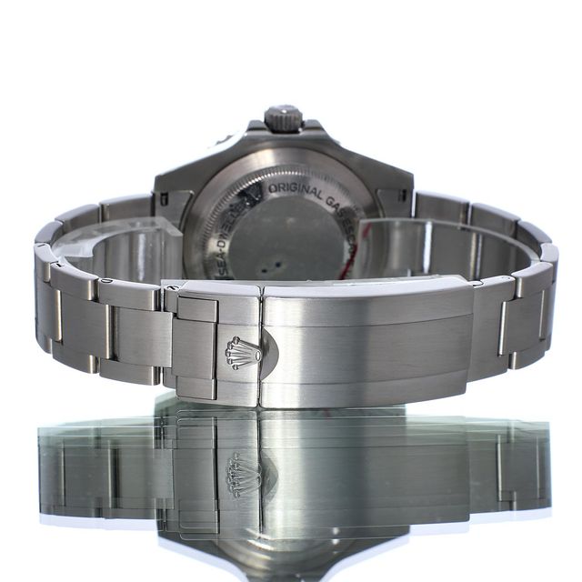 Rolex Sea-Dweller 4000 116600 Image 3